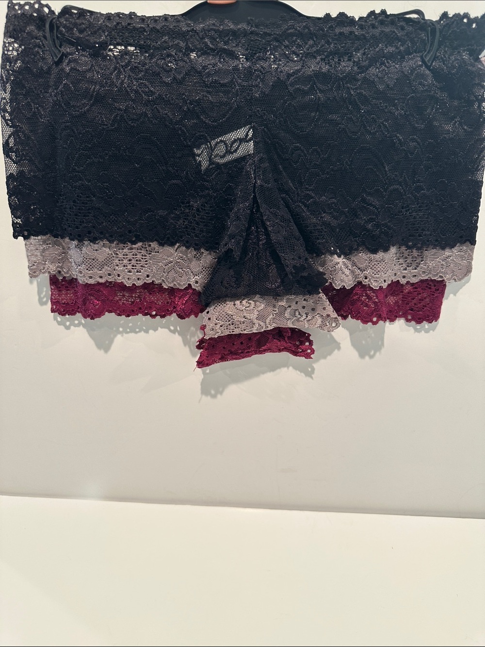 NWT Prima Valentina (3) Pack Lacy Boy Shorts Panties.